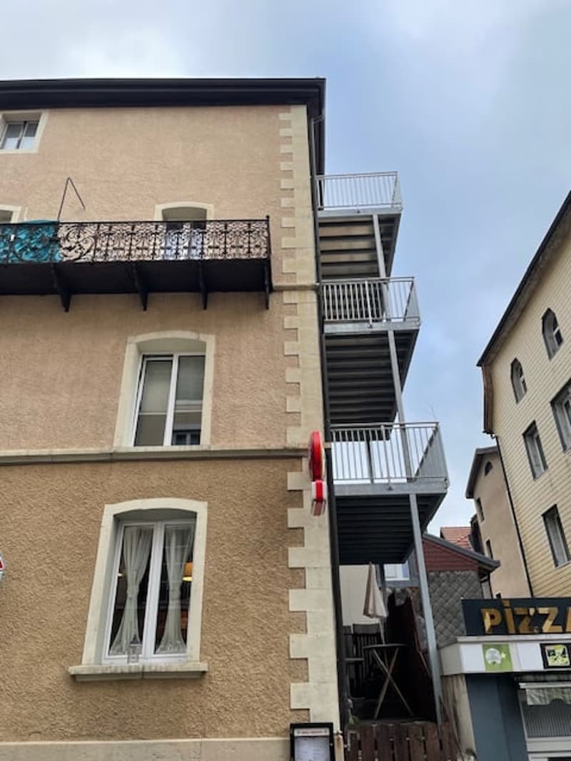 Charmantes 4.5-Zimmer-Wohnung in Saint-Imier – sofort verfügbar (2)