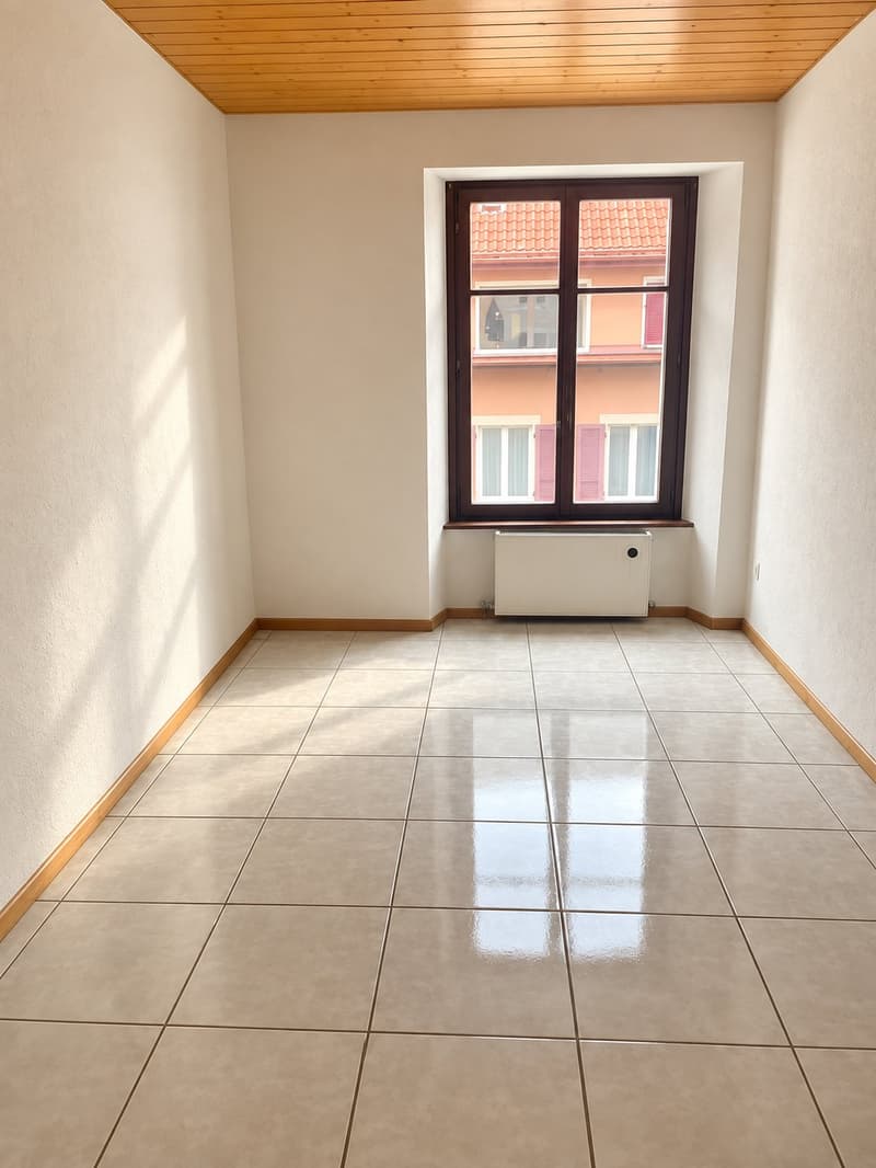 Appartement 2 pièces lumineux à louer à Saint-Imier (5)