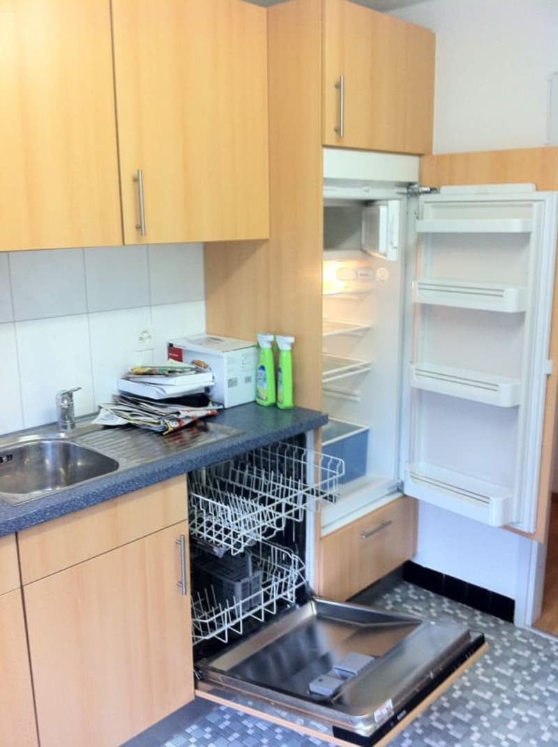 TOP-GELEGENHEIT: Elegante Wohnung mit grossem Balkon (3)