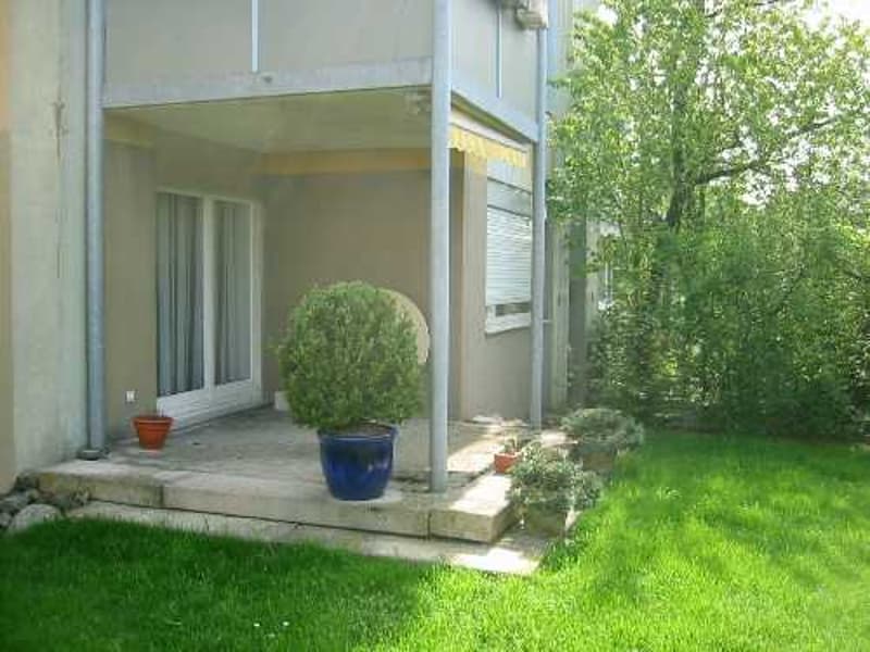 4 1/2 Zi.-Wohnung, sonnig und hell  in 4 Fam.-Haus (14)