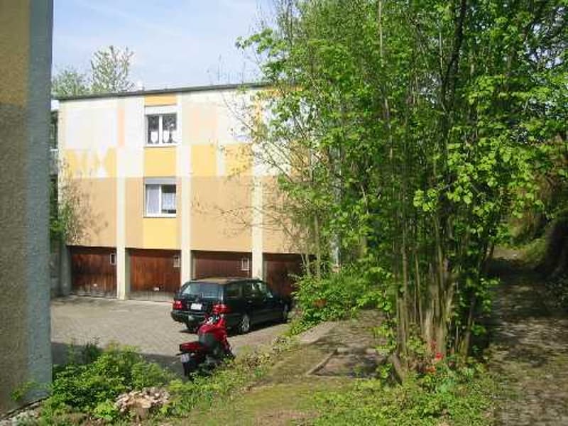 4 1/2 Zi.-Wohnung, sonnig und hell  in 4 Fam.-Haus (10)