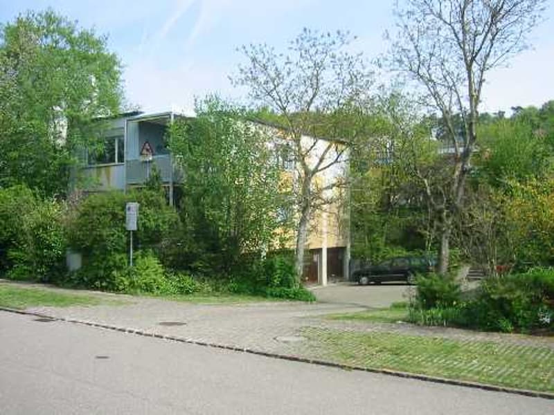 4 1/2 Zi.-Wohnung, sonnig und hell  in 4 Fam.-Haus (16)