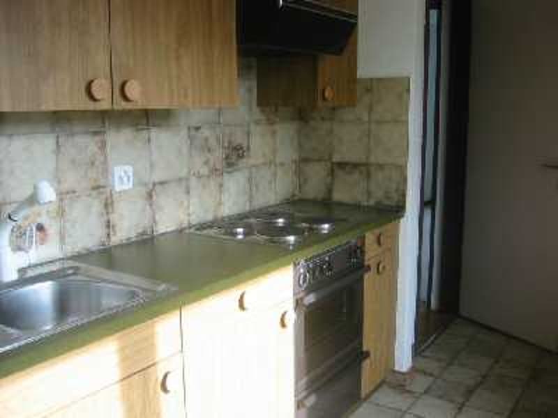 4 1/2 Zi.-Wohnung, sonnig und hell  in 4 Fam.-Haus (9)