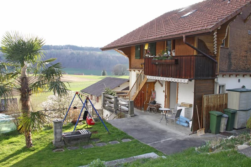 Wohnung im Erdgeschoss mit Garten zu vermieten