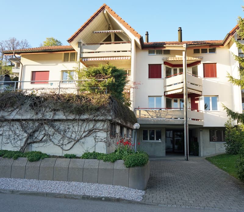2.5 - Zimmerwohnung mit Weitsicht in Huttwil (1)