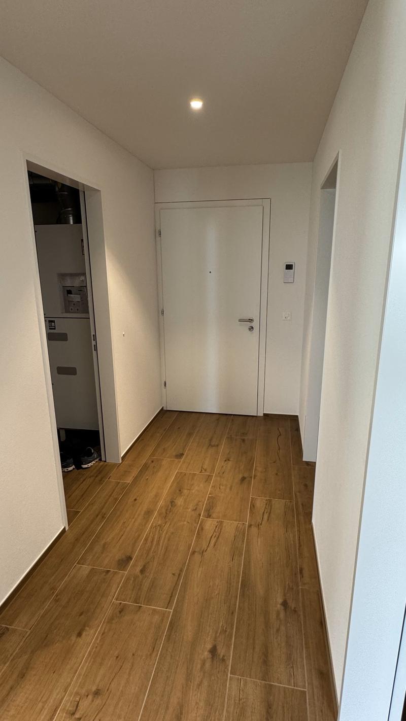 Neuwertige helle 3.5 - Zimmerwohnung mit Garten im Herzen von Willisau (12)