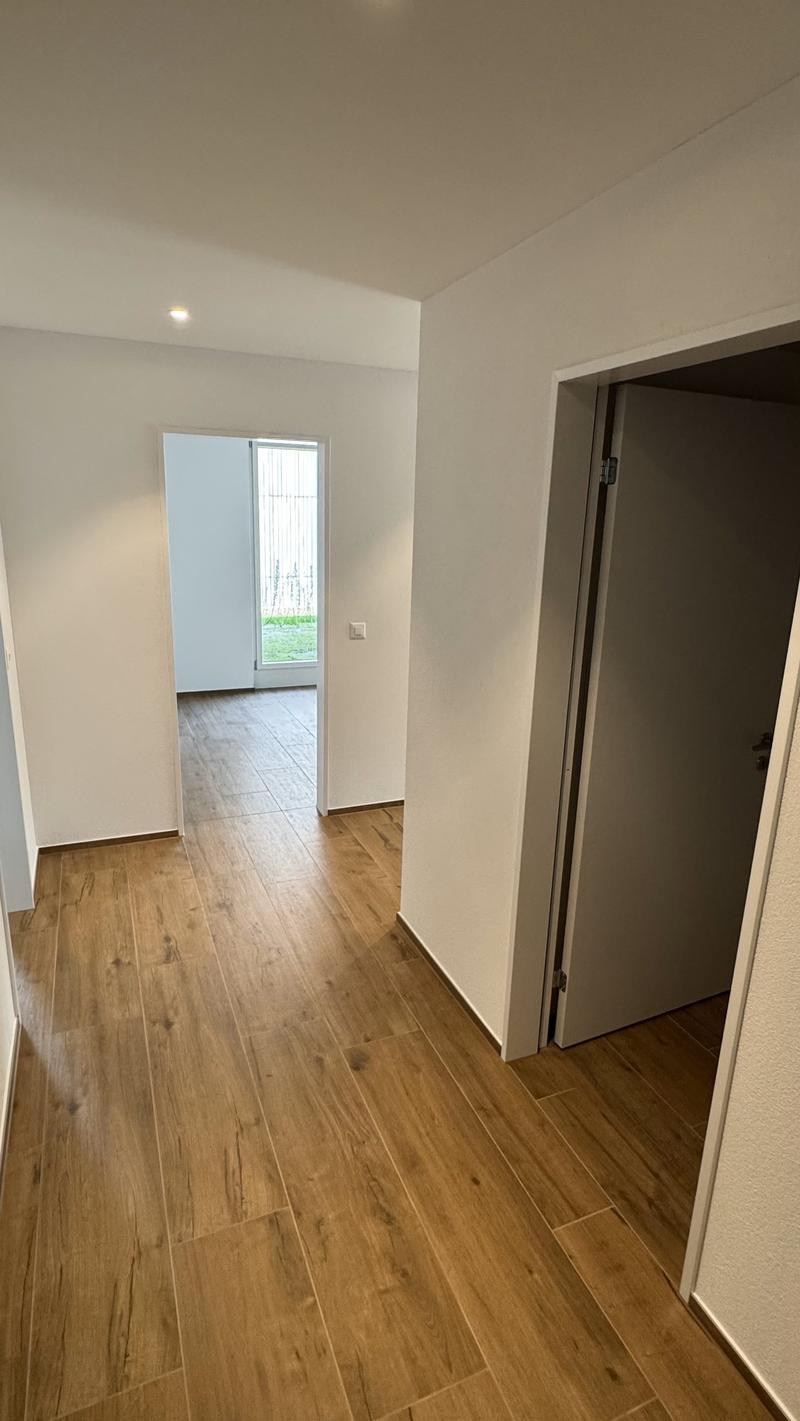 Neuwertige helle 3.5 - Zimmerwohnung mit Garten im Herzen von Willisau (13)
