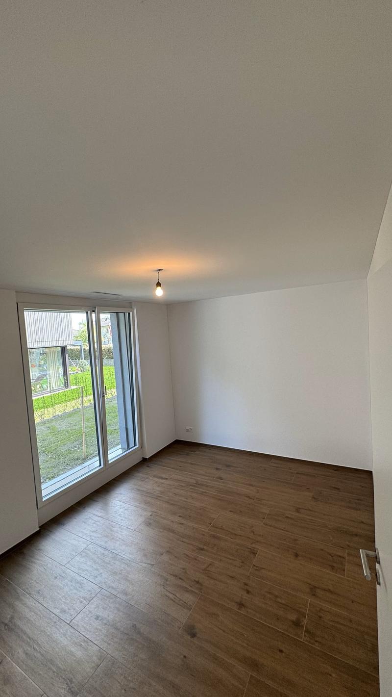 Neuwertige helle 3.5 - Zimmerwohnung mit Garten im Herzen von Willisau (6)