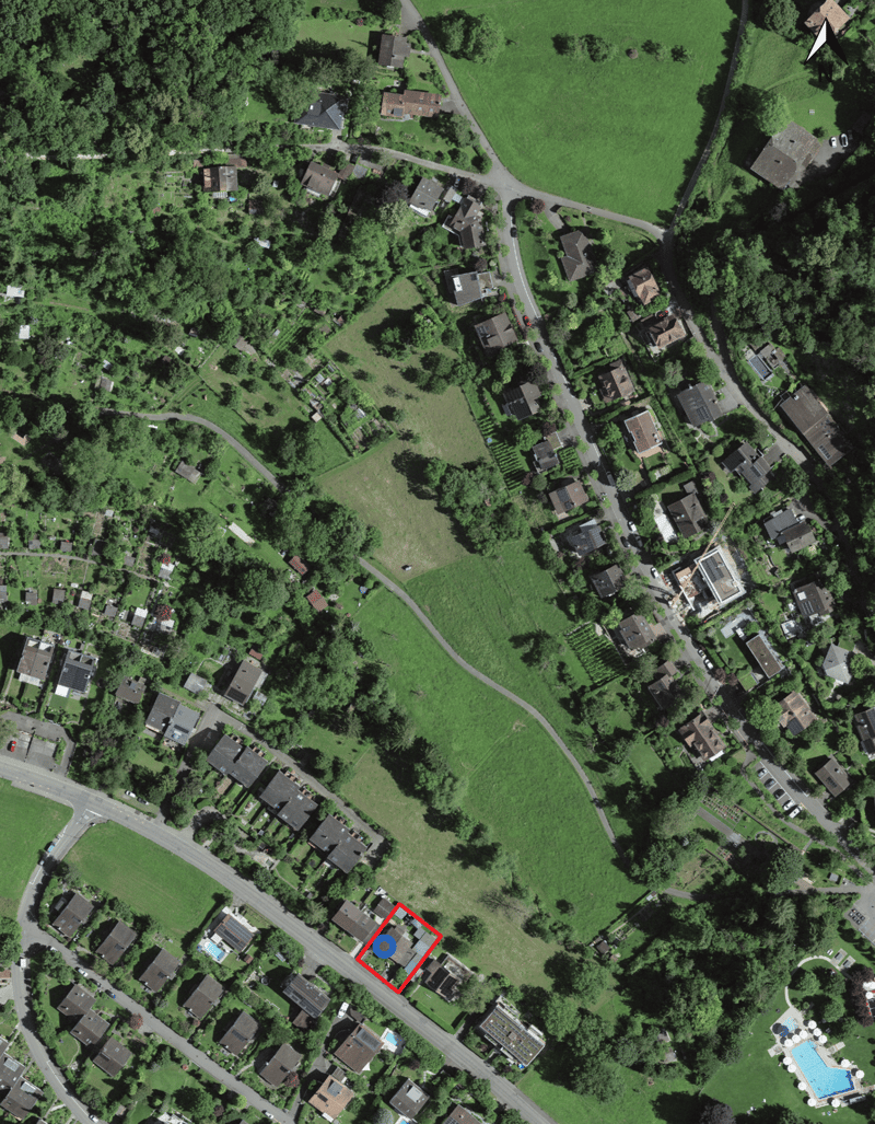 Parcelle bâtie avec réserve de terrain constructible / parcelle de construction (2)