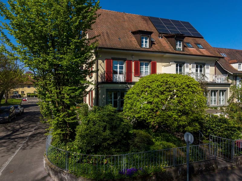 Characterful corner single-family house with garden on Bruderholz (16)
