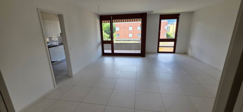 Appartamento luminoso, soleggiato, tranquillo di 3,5 locali con balcone (2)