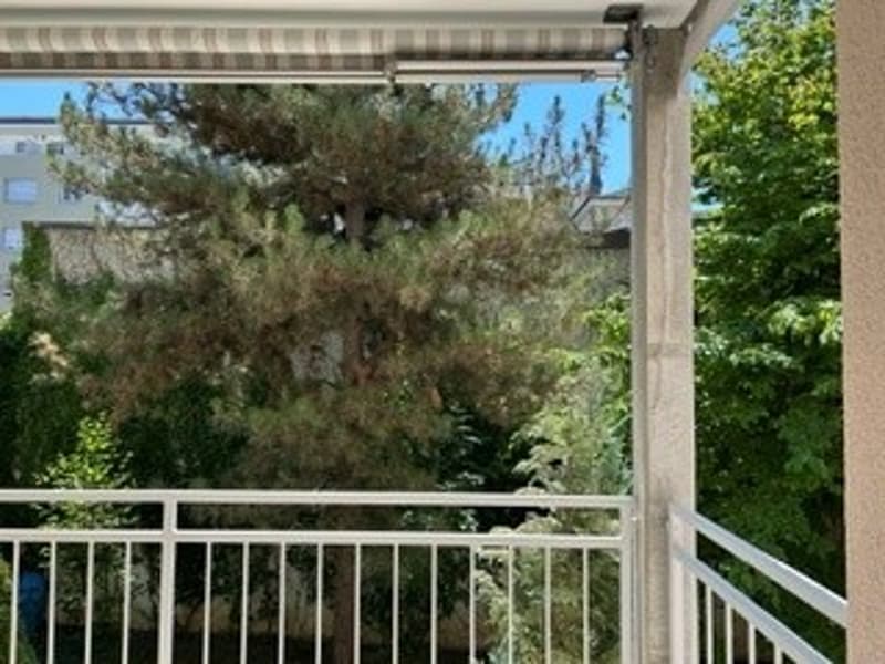 Appartamento luminoso, soleggiato, tranquillo, ristrutturato 2 locali con balcone in una posizione tranquilla a Basilea (1)