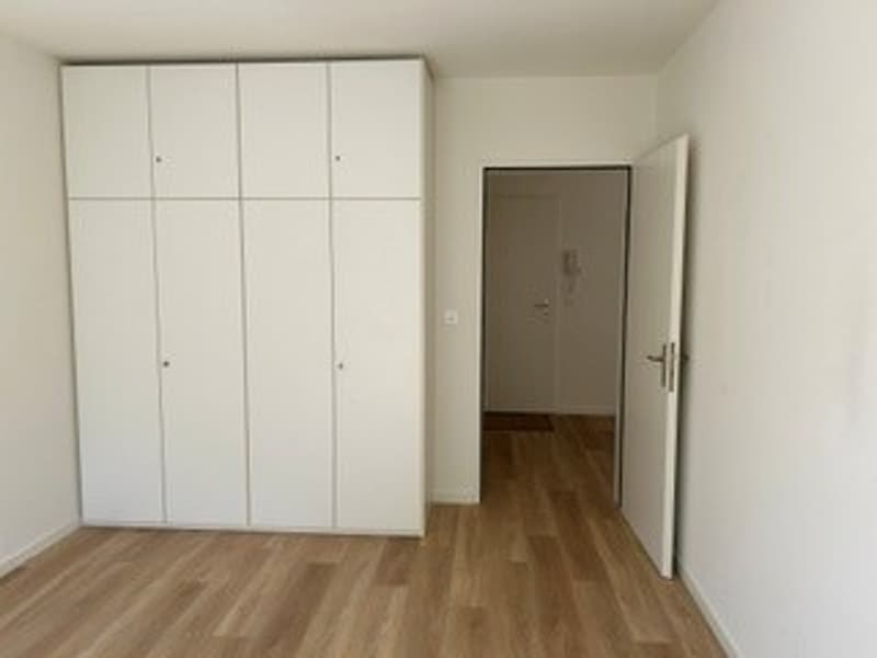 Appartamento luminoso, soleggiato, tranquillo, ristrutturato 2 locali con balcone in una posizione tranquilla a Basilea (4)