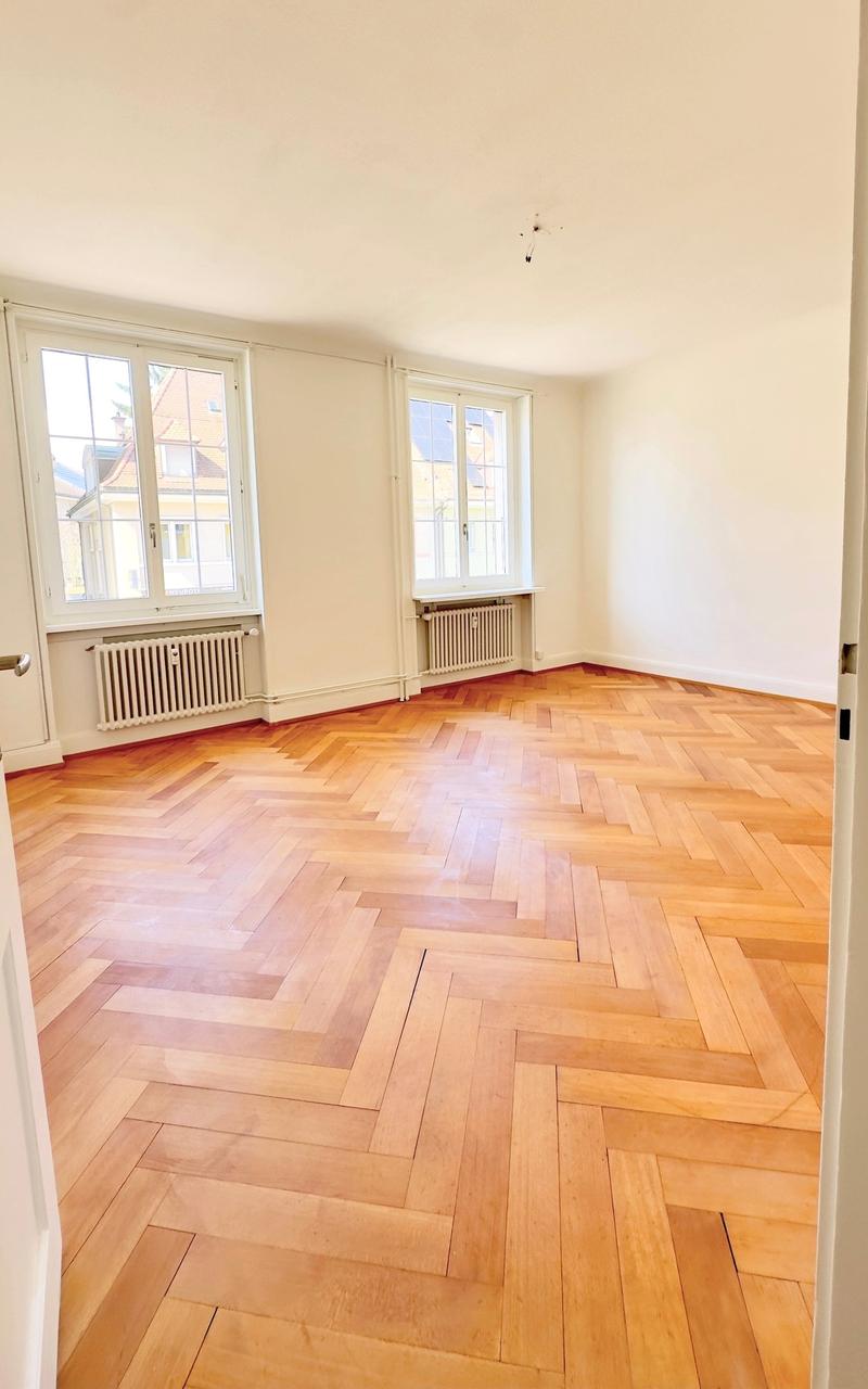 Mehrfamilienhaus mit Ladenlokal und Gewerbeflächen (2)