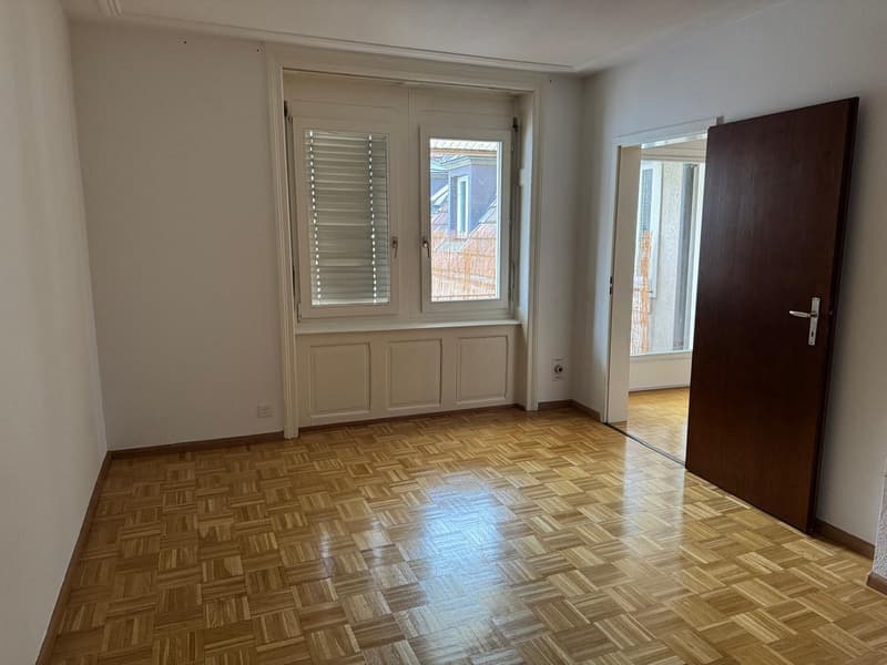 3.5-Zimmer Maisonettewohnung mit Balkon (5)