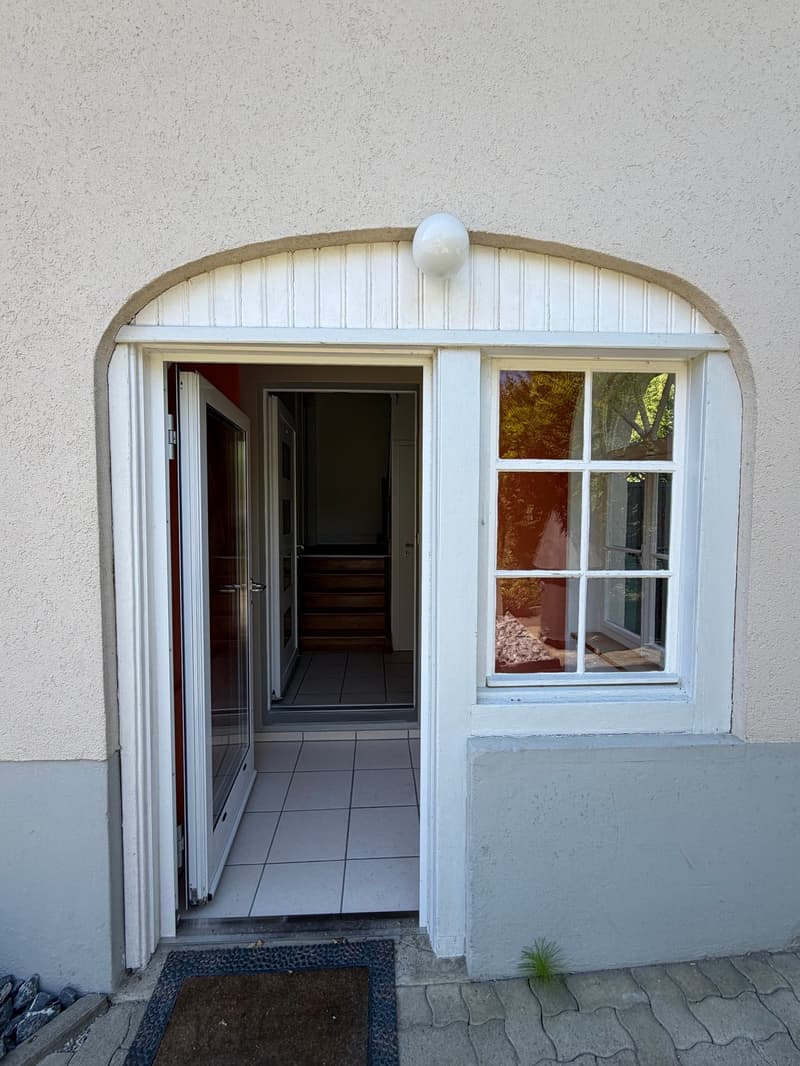 Charmantes Einfamilienhaus an sonniger Lage in Romanshorn (6)