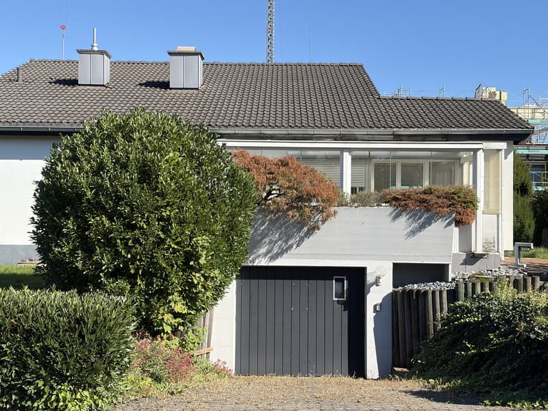 Grosszügiges 7.5 Zi. Einfamilienhaus mit Optionen und gepflegtem Umschwung (5)