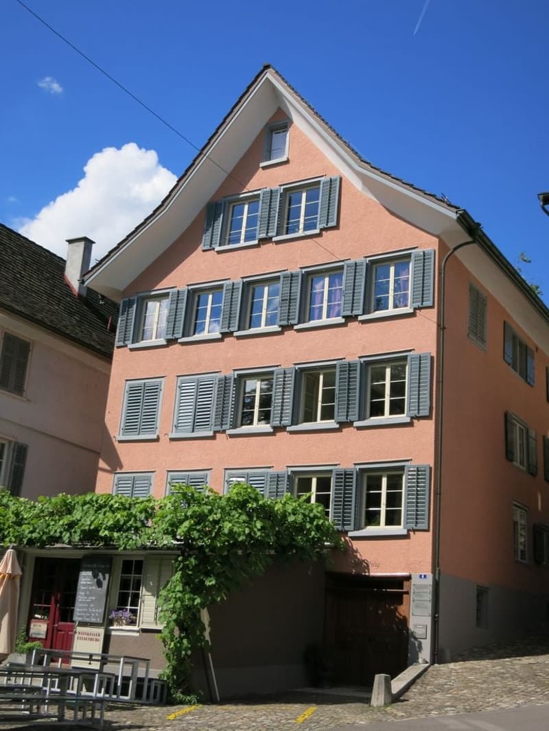 Flair de la vieille ville et générosité – vivre dans la historique « Felsenburg » avec utilisation du jardin (2)