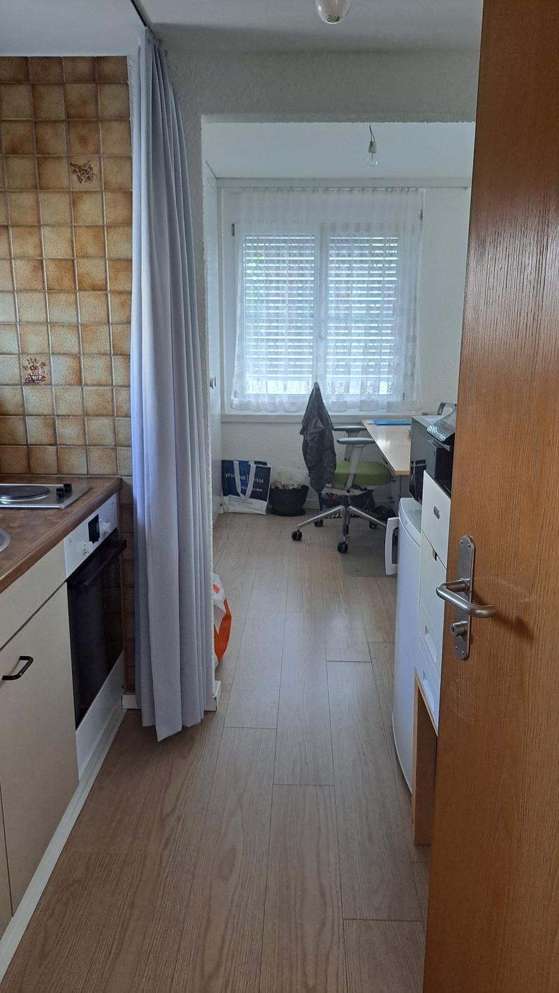 1.5 Zimmer Wohnung im Dorfzentrum zu vermieten (2)