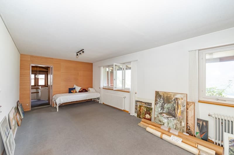 Freistehendes Einfamilienhaus an unverbaubarer Aussichtslage (3)