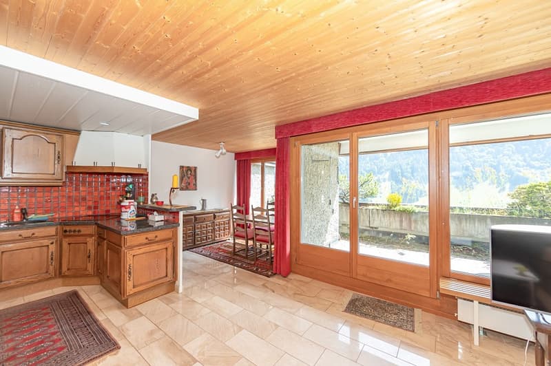 3.5 Zimmer-Wohnung an privilegierter Aussichtslage (6)
