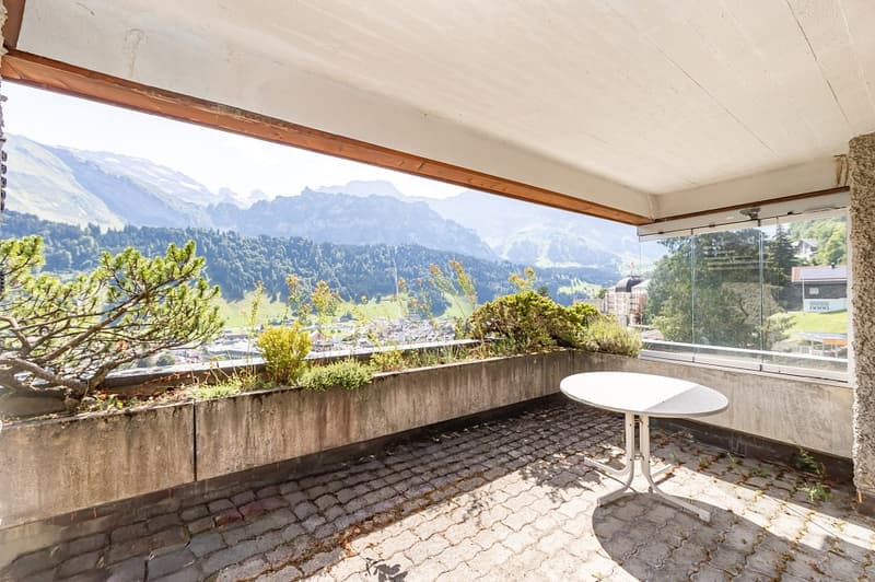 3.5 Zimmer-Wohnung an privilegierter Aussichtslage (10)