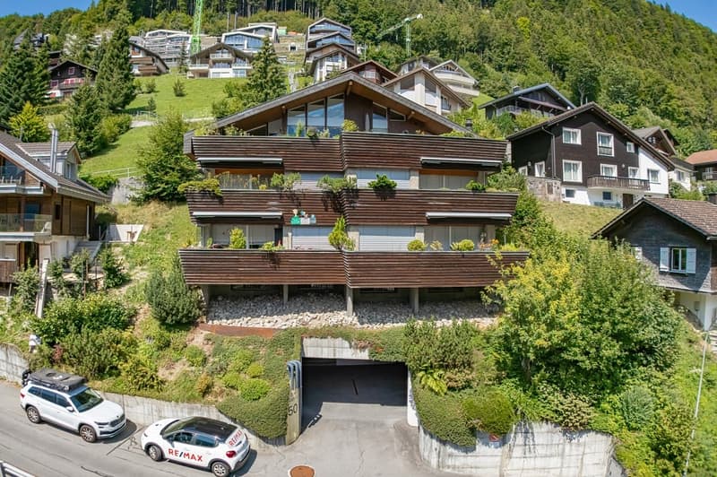 3.5 Zimmer-Wohnung an privilegierter Aussichtslage (1)