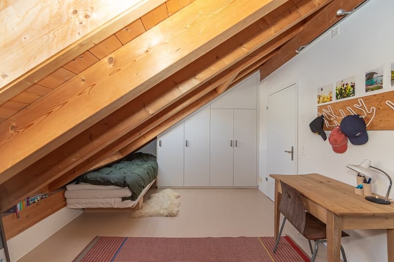 Einmalige 3.5 Zimmer-Maisonette-Wohnung (12)