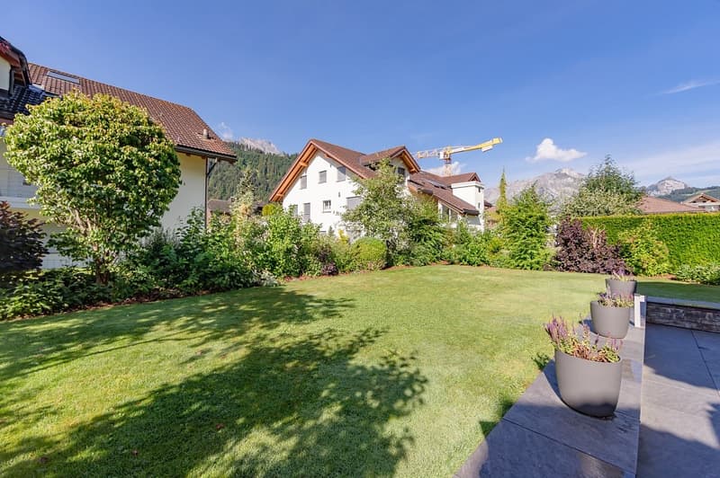 Erstklassiges Doppel-Einfamilienhaus an attraktiver Lage in Engelberg (4)