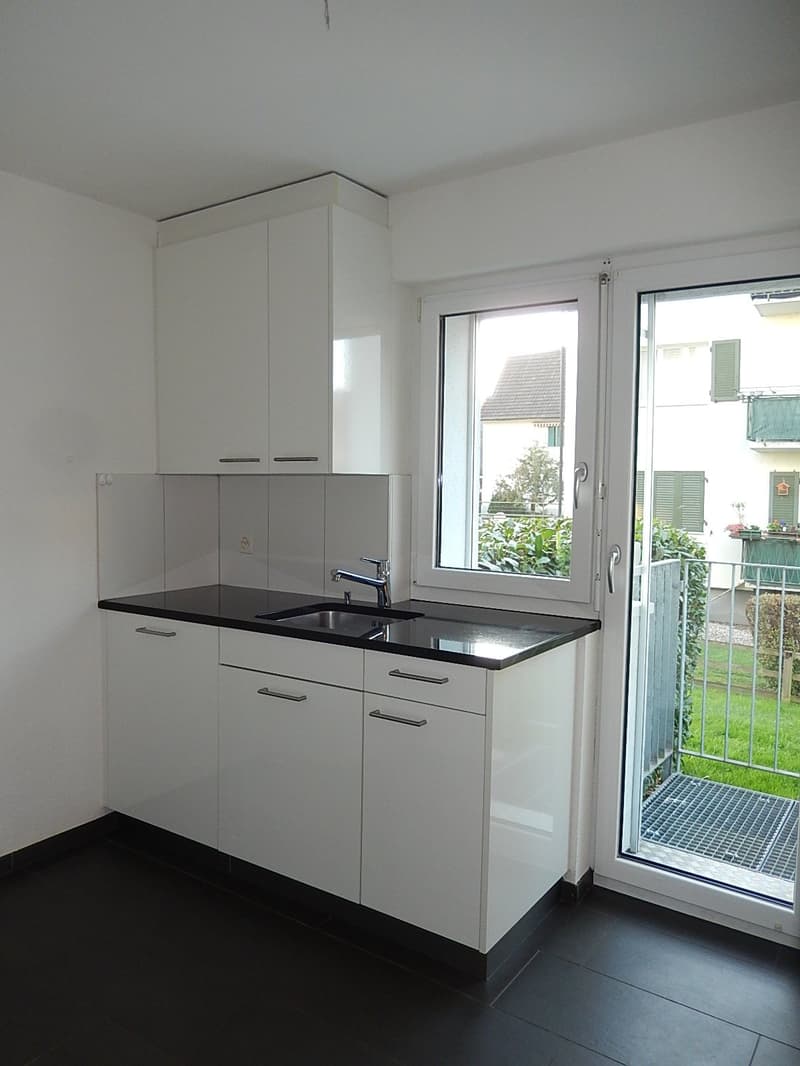 Appartement lumineux et moderne de 3 pièces avec espace de jardin (8)