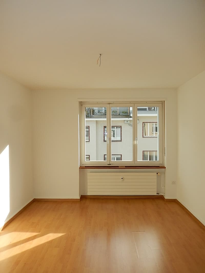 Vivere nel quartiere residenziale di St. Johann, vicino alla città e al confine (5)