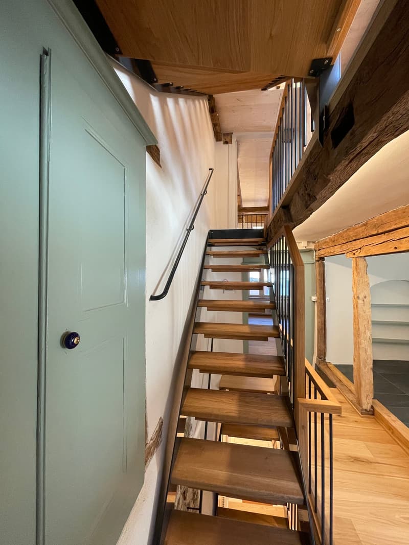 Treppe zum Zwischengeschoss
