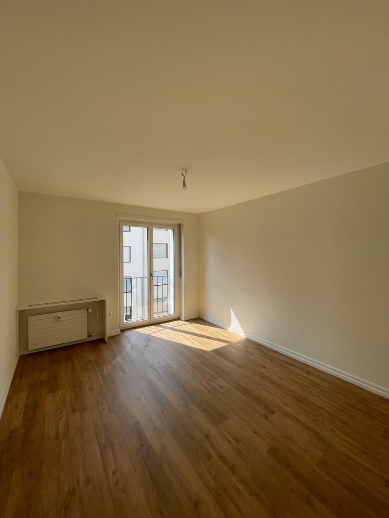 Zimmer 3 / Ausrichtung: Strassenseite