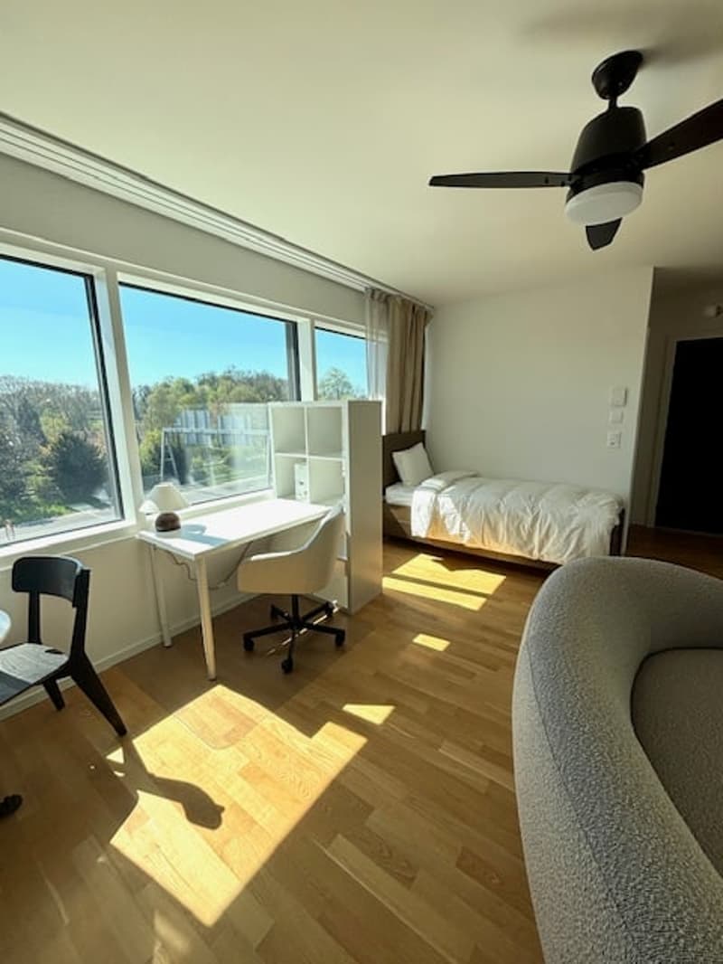 Stupendo studio arredato nuovo a En Dorigny – posizione ideale (2)