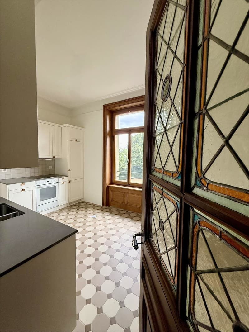 Einmalige 3.5 Zi.-Whg. in sanierter Villa (7)
