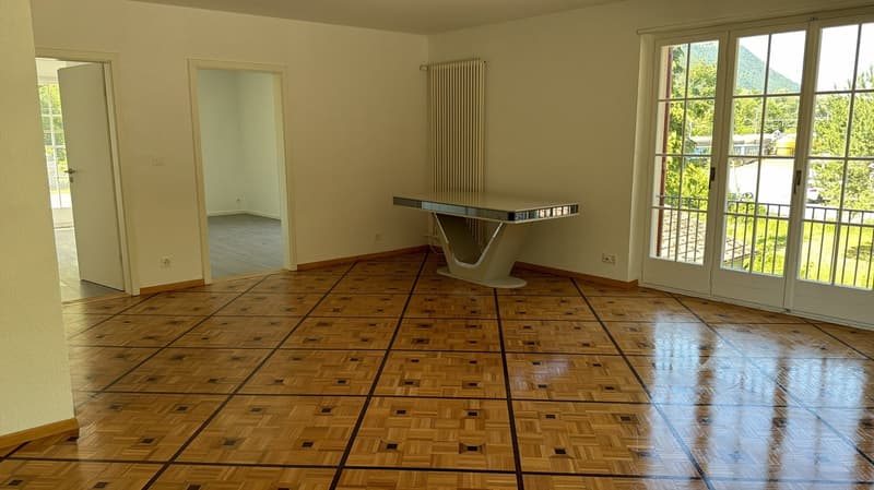 Grand appartement lumineux à Péry - avec Conciergerie (1)