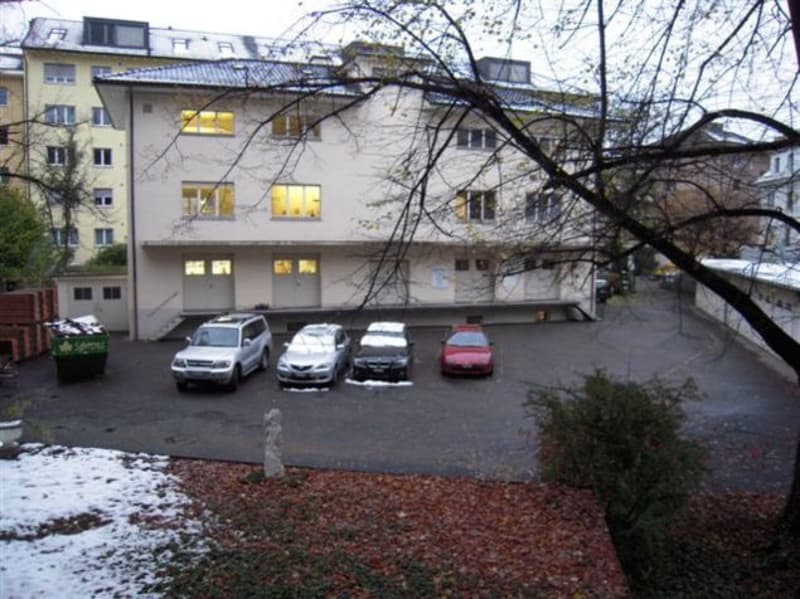 EINZELGARAGEN BOX nähe Manesseplatz (4)