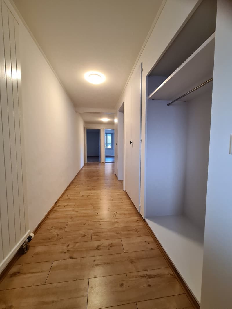 moderne 4-Zimmerwohnung in Oberdiessbach (2)