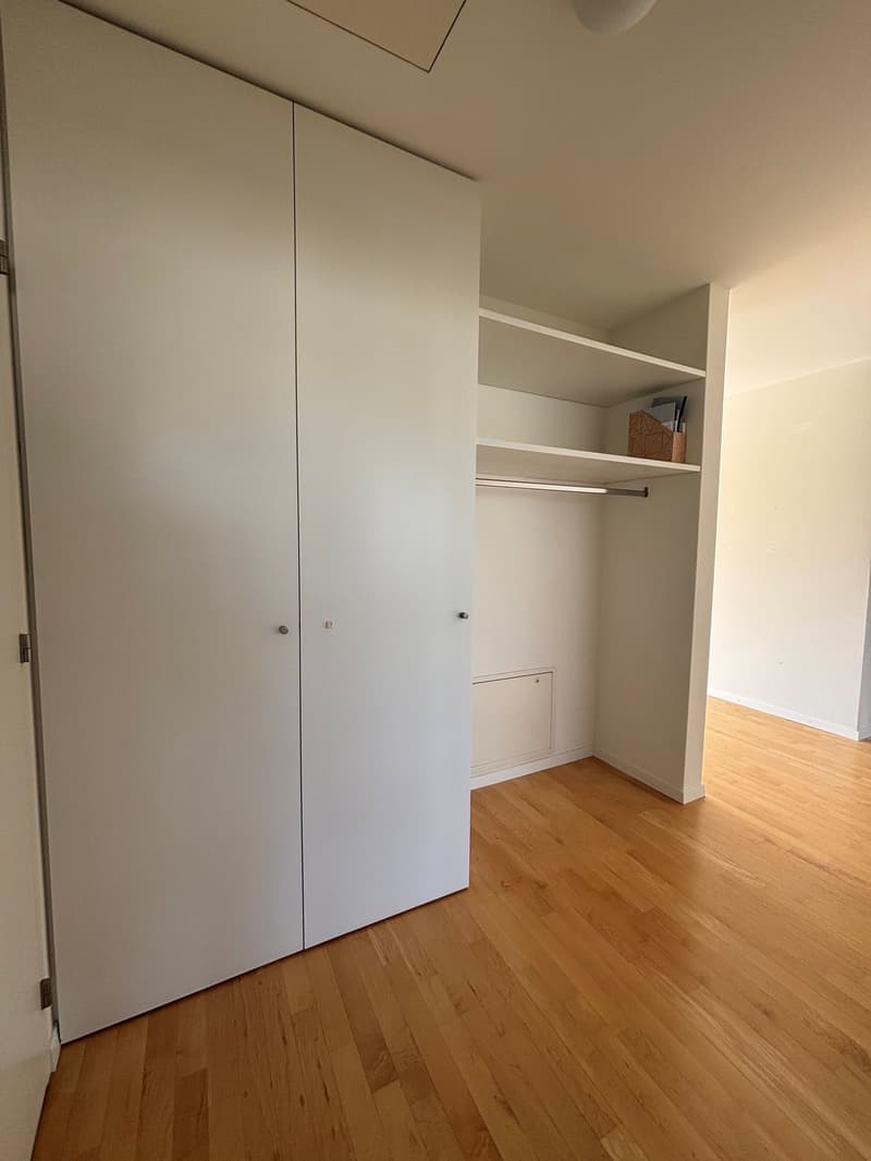 Appartement en attique spacieux avec grande terrasse au cœur de Worb (8)
