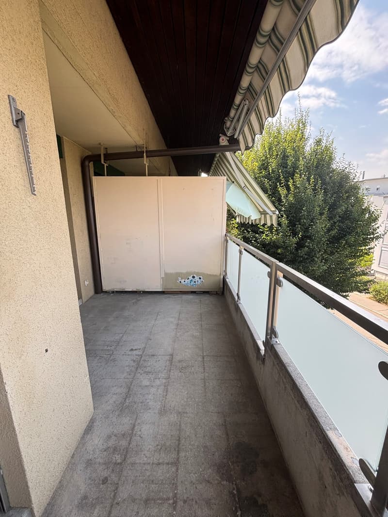 Grosszügige 4.5-Zimmer-Wohnung an ruhiger Lage (6)