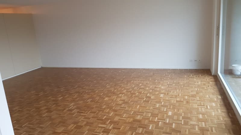 Helle 3-Zimmerwohnung mit Balkon und Blick ins Grüne (5)