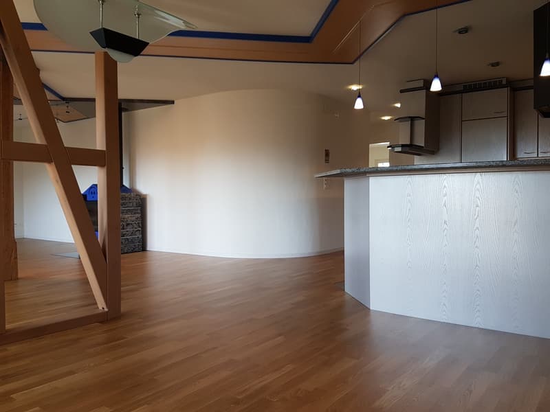Grosszügige Wohnung im Zentrum von Oberdiessbach (2)