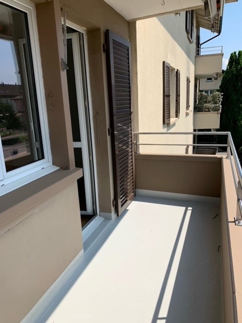 Sonnige 4-Zimmer-Wohnung mit Balkon in Dotzigen (8)
