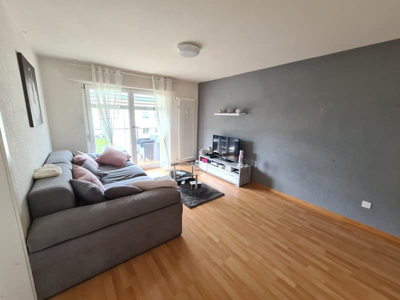 Schöne Wohnung an sonniger Lage (2)