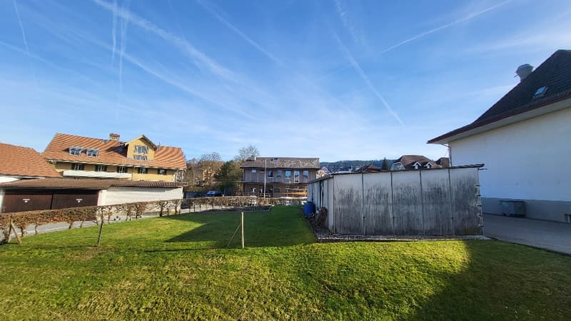 schöne 3-Zimmer-Wohnung mit sonnigem Balkon (8)