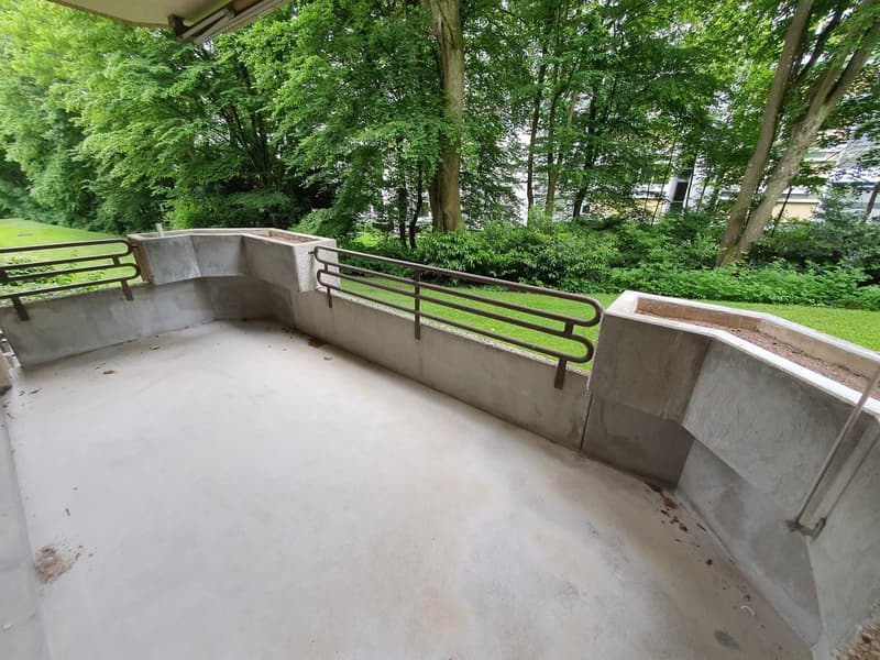 Moderne 2.5-Zimmerwohnung im Grünen (8)