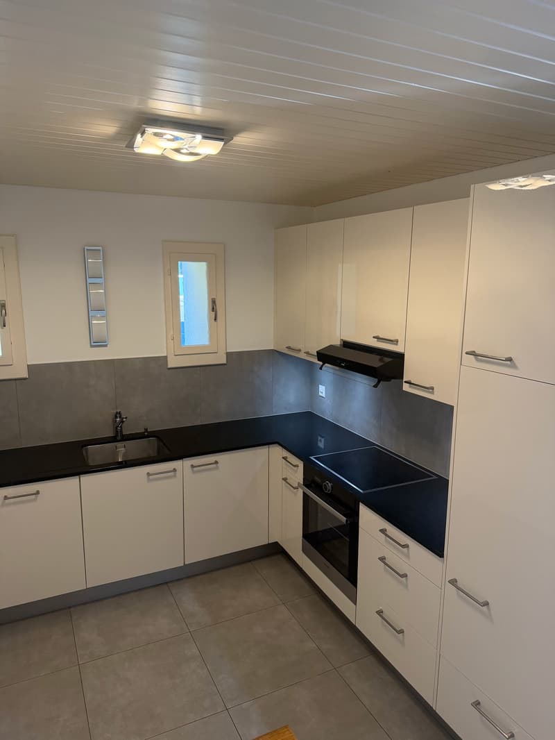 Charmant appartement de 4.5 pièces à Yvorne – À louer dès maintenant (2)