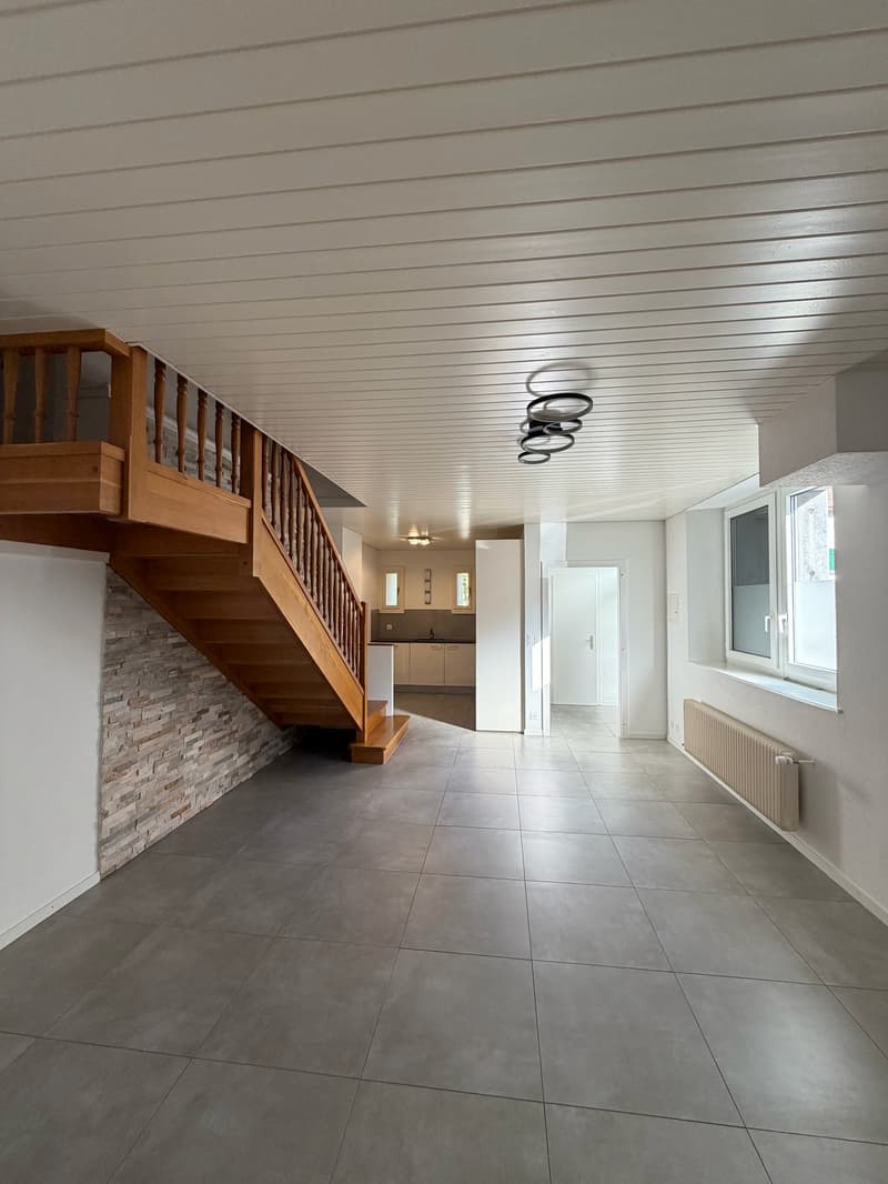 Charmant appartement de 4.5 pièces à Yvorne – À louer dès maintenant (3)