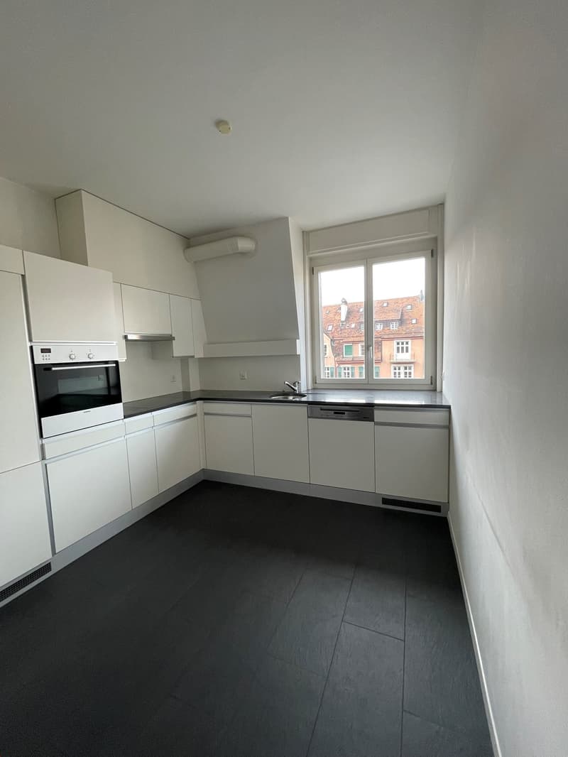 3- bis 4-Zimmer Wohnung an sehr guter Stadtlage, Monbijoustr 30, Bern (9)