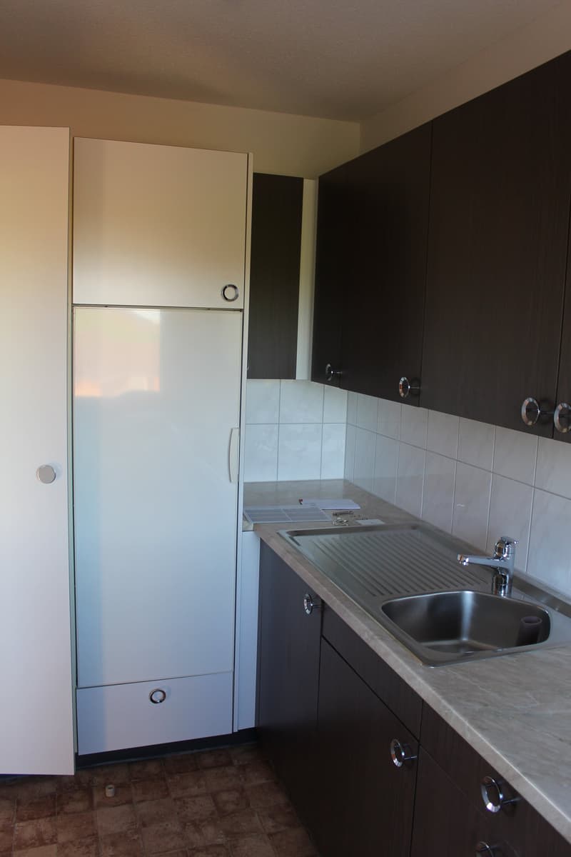 ältere 3-Zimmer-Altbau-Dachwohnung an ruhiger Lage in Gasel, Gde. Köniz (4)